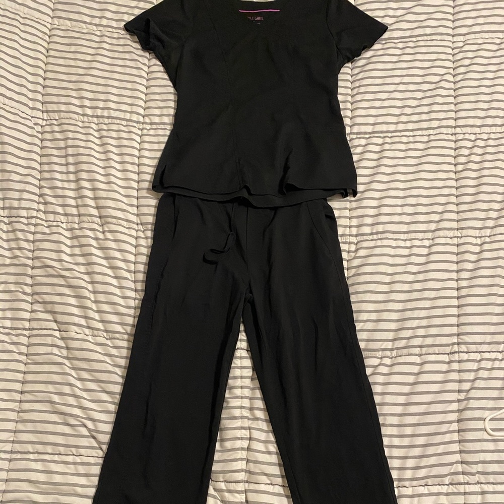 Purple Label medium black scrubs set